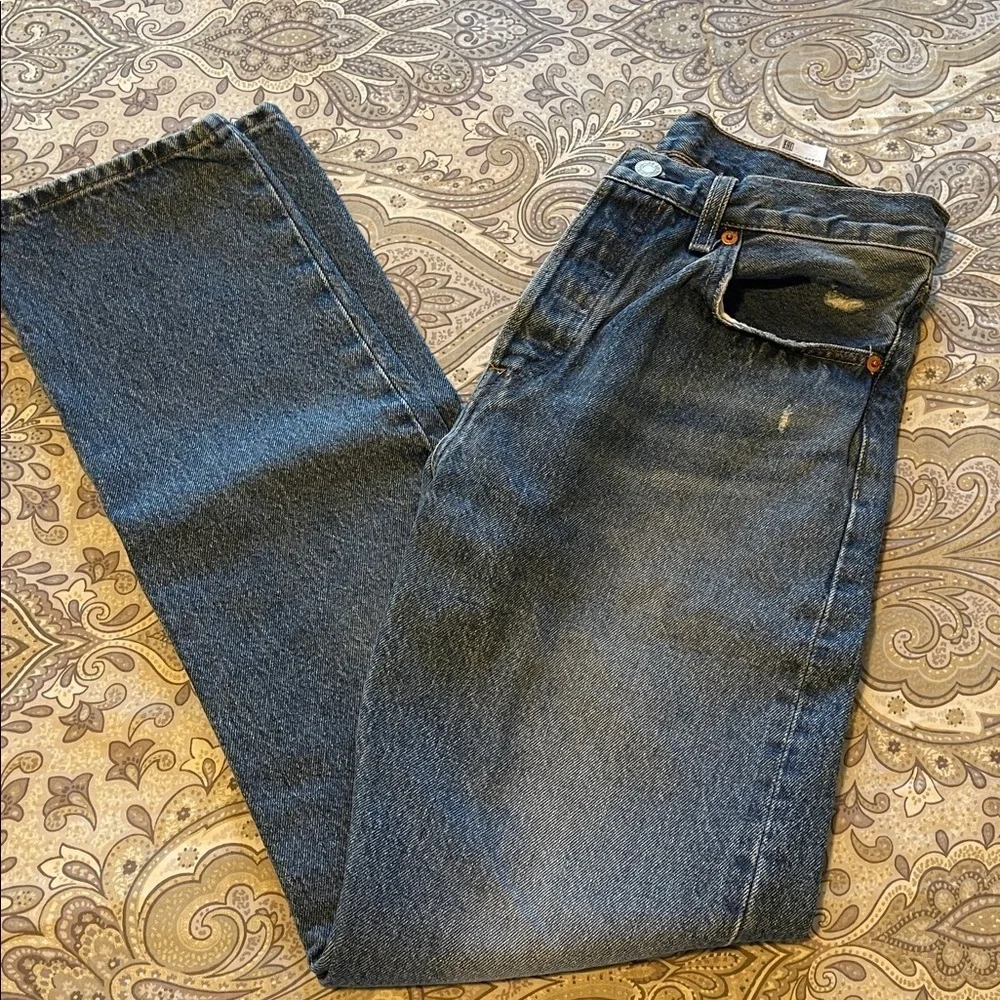 Levi's Classic Blue Denim Jeans